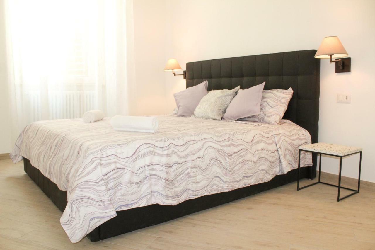 Domus Termini Apartment Rome Bagian luar foto